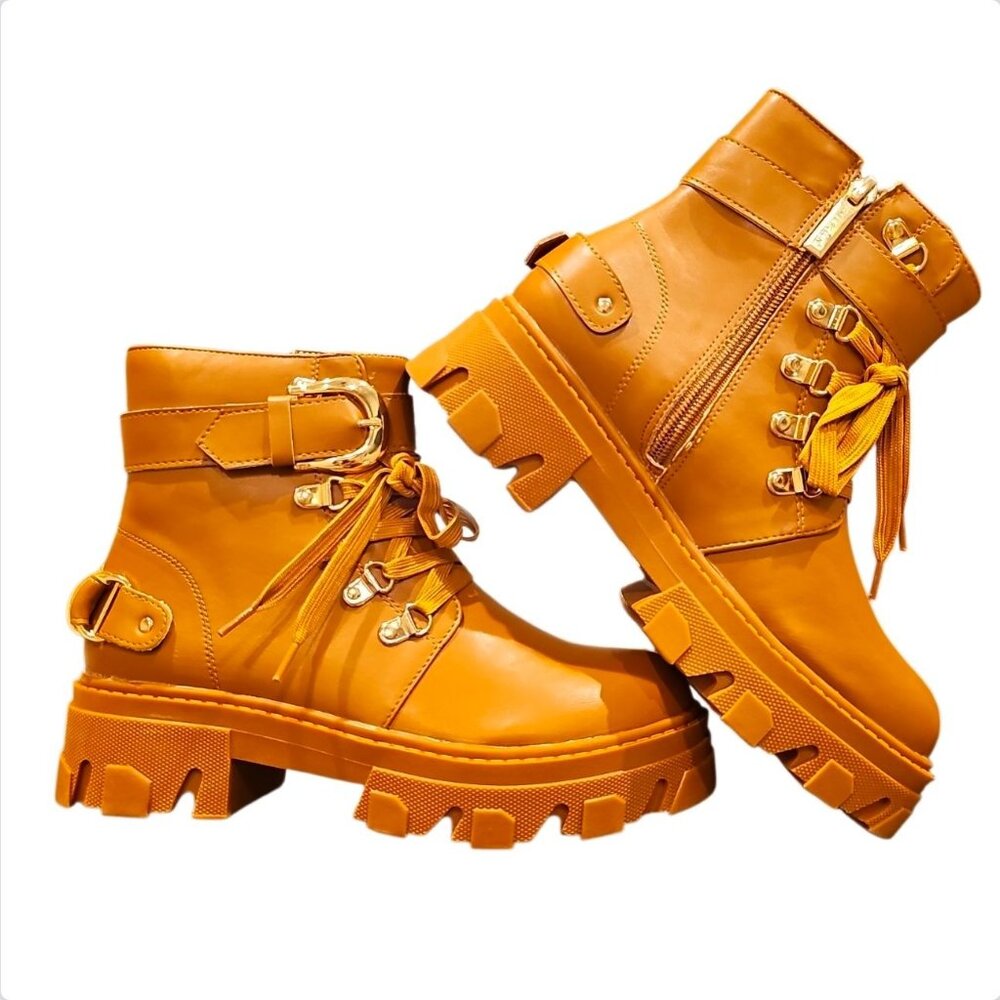 Chunky Tan Combat Boots With Buckles & Zipper Design For Women - Picture 3 of 9